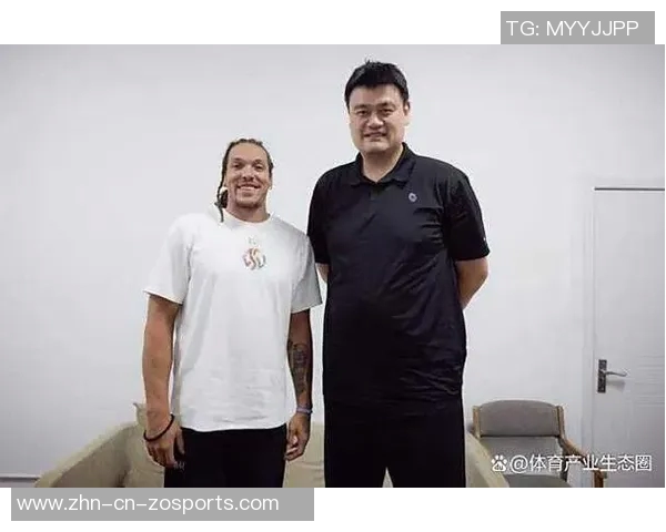 本戈登回忆初见姚明时的震撼感受竟认为他体内有外星人操控着他 本戈登回忆初见姚明时的震撼感受竟认为他体内有外星人操控着他