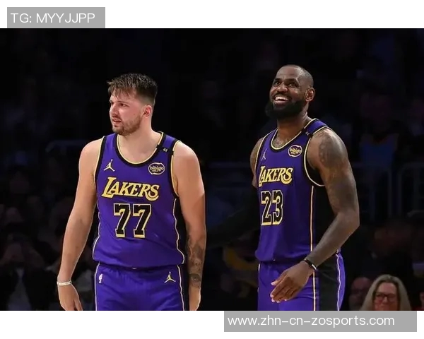 媒体人期待里夫斯表现出色詹姆斯和东契奇需适应新战术体系 媒体人期待里夫斯表现出色詹姆斯和东契奇需适应新战术体系